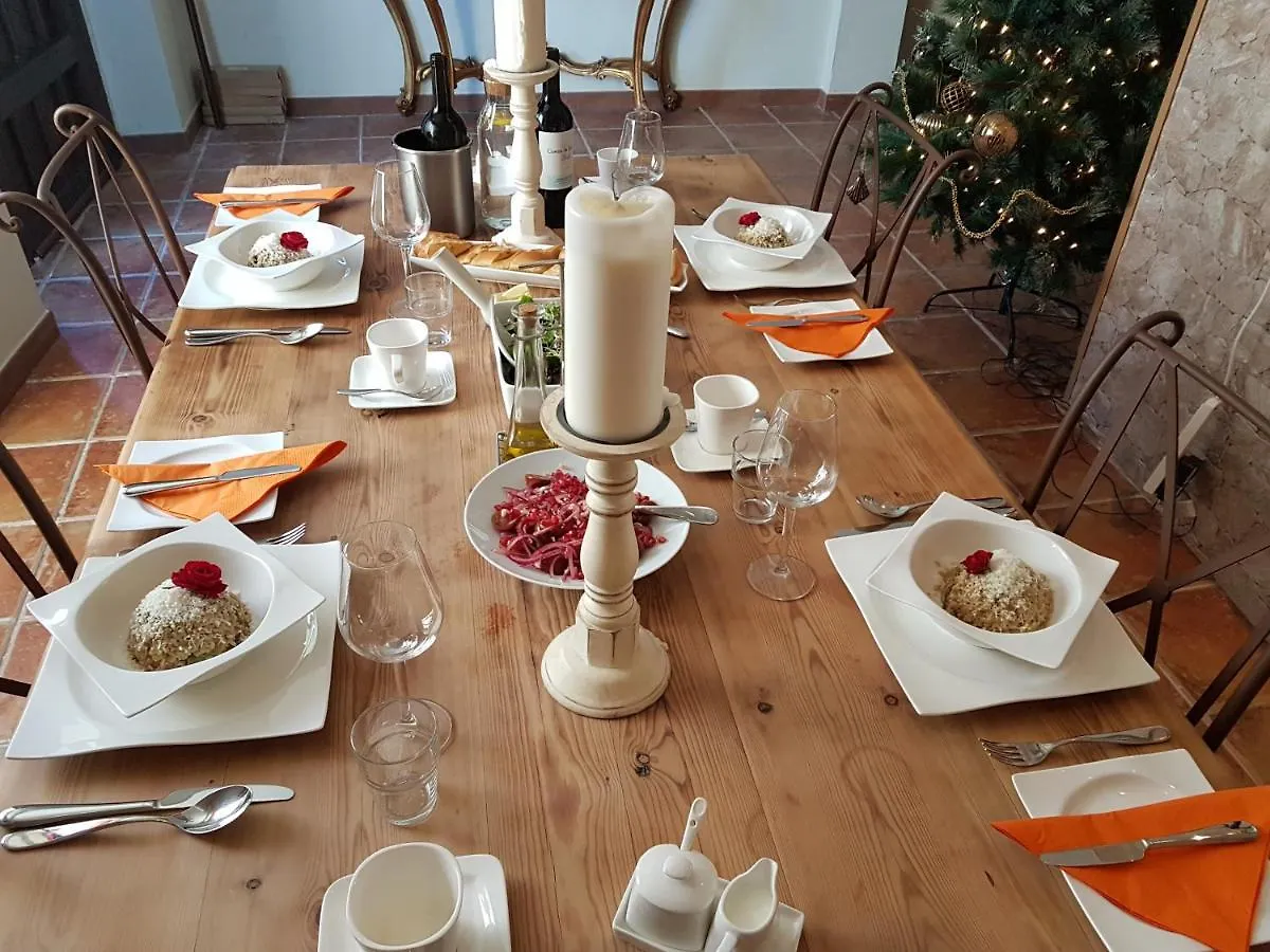 Bed & Breakfast Casa 44 Bed and Breakfast Alhaurín el Grande