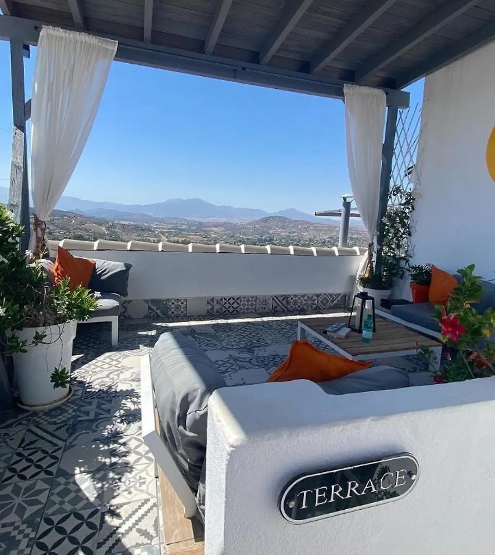 Casa 44 Bed and Breakfast Alhaurín el Grande 3*,  Spanje